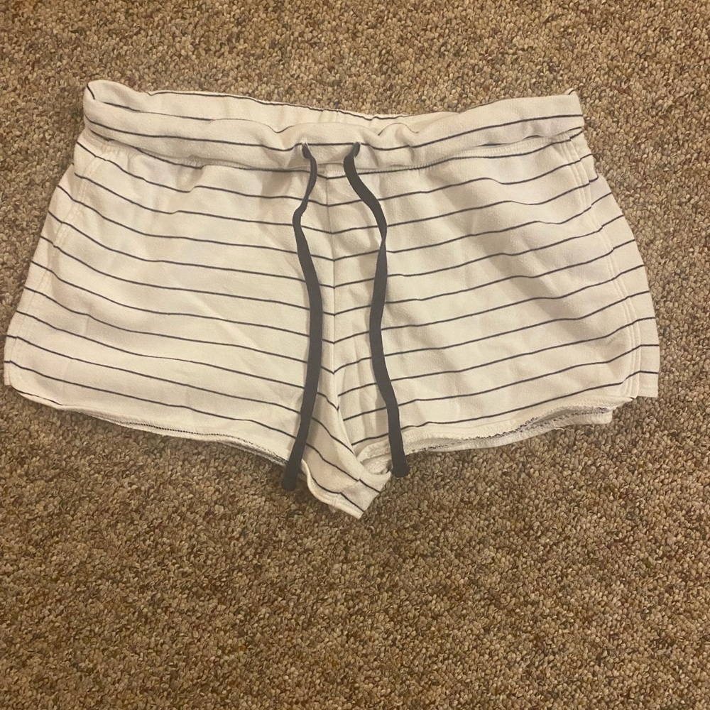 Old navy sleep short
